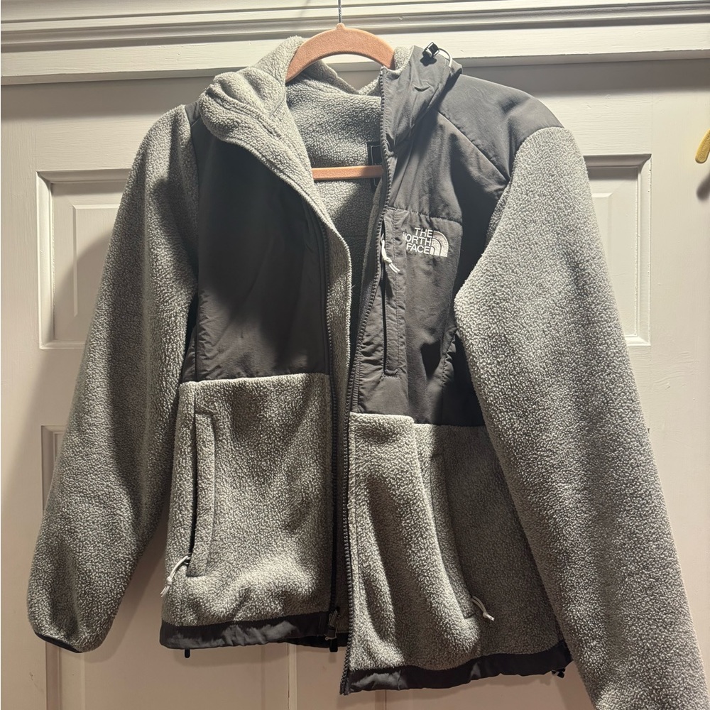 Gray fleece North Face jacket with hood